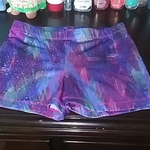 Im selling kids shorts